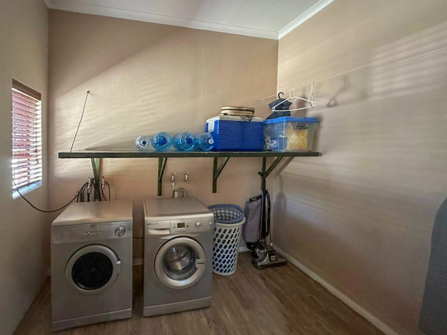 3 Bedroom Property for Sale in Meerhof North West